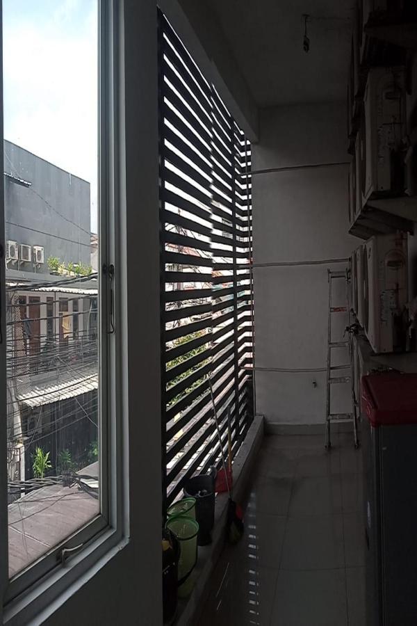 SPOT ON 90538 Wisma Dewi Syariah Jakarta Bagian luar foto